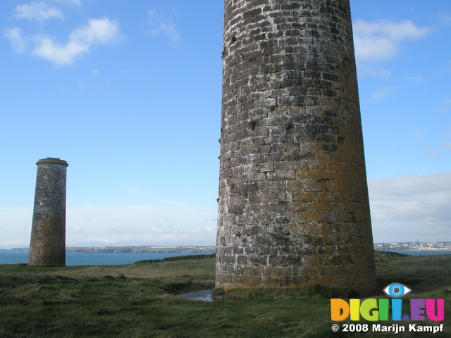 JT00079 Brownstown Head Towers